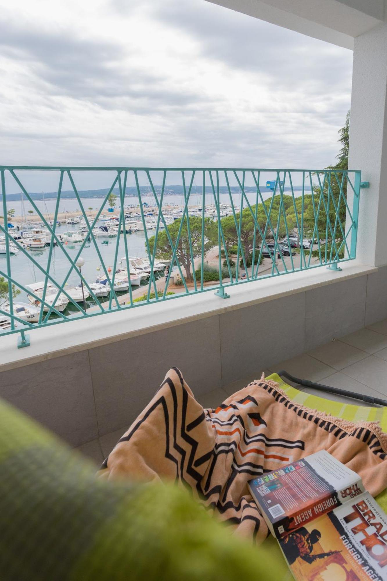 קריקווניצה Apartments Nika מראה חיצוני תמונה