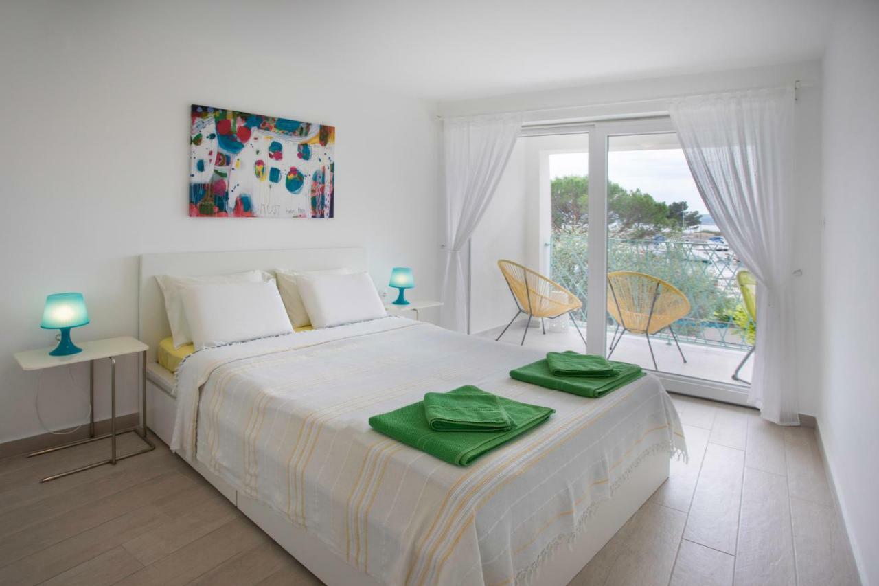 קריקווניצה Apartments Nika מראה חיצוני תמונה