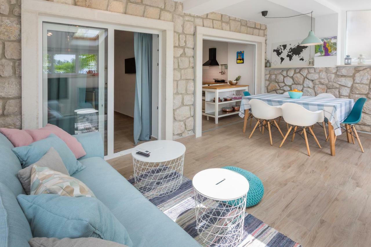 קריקווניצה Apartments Nika מראה חיצוני תמונה
